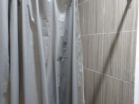 cortina de pesima calidad y caida